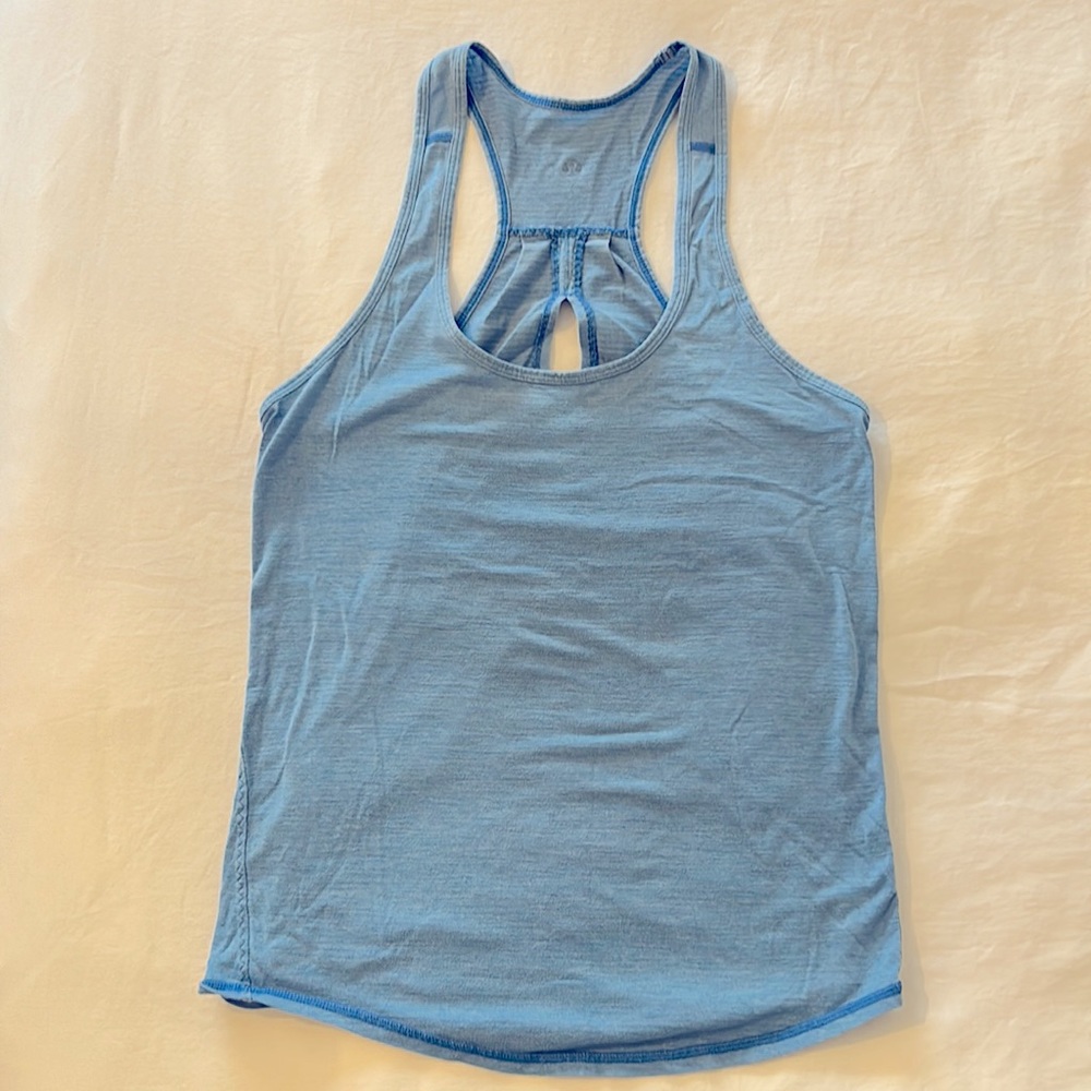 Lululemon tank size 6